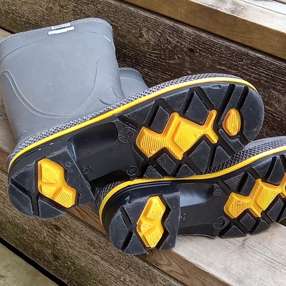 Servus Honeywell CSA Rubber Boots Size 8 Hard Toe Work Boots Grey Yellow / Grey - Picture 7 of 13